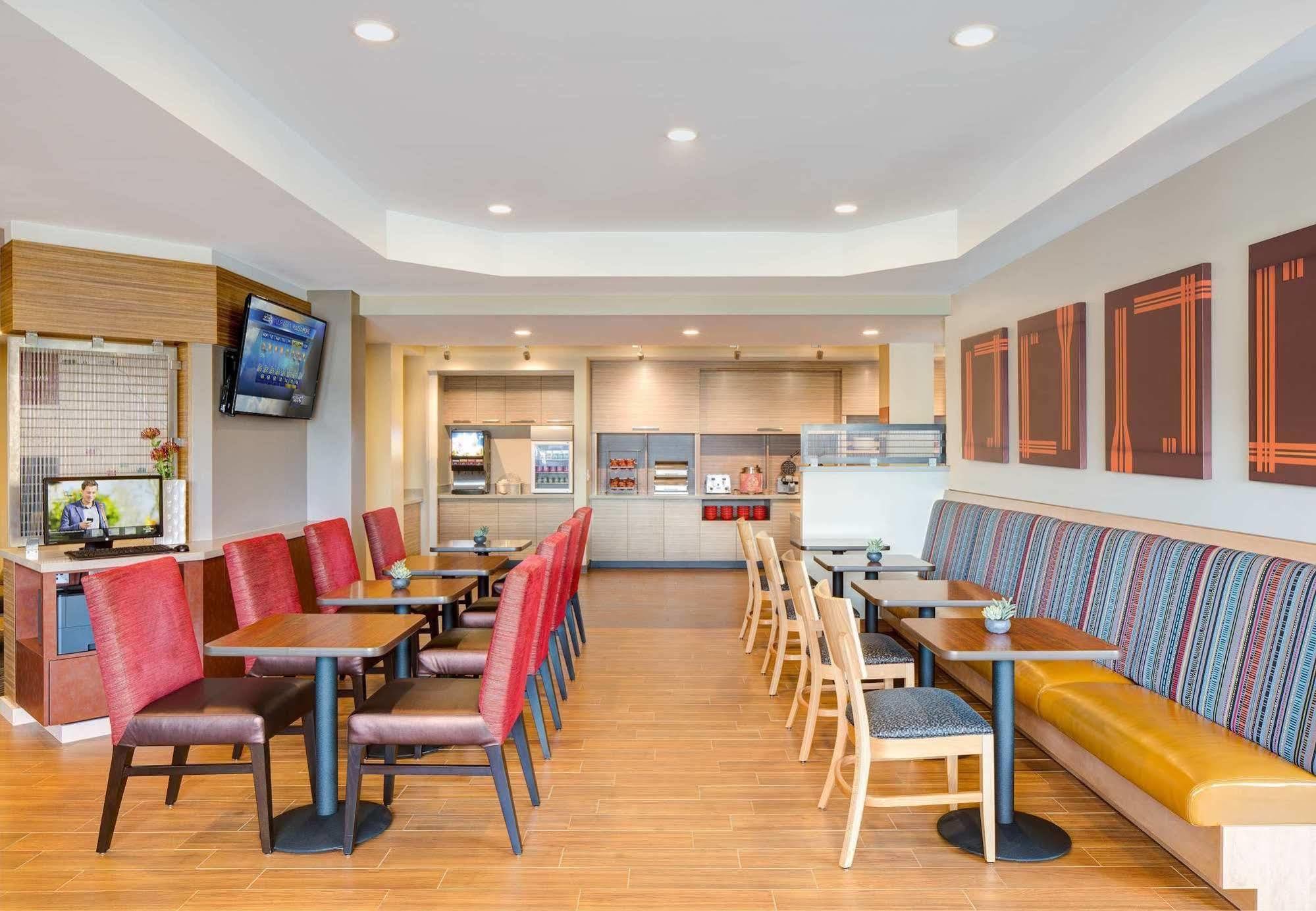 Hotel Towneplace By Marriott Charleston Mt. Pleasant Mount Pleasant